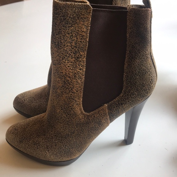 Michael Kors distressed leather booties 8 1/2. - Picture 1 of 7